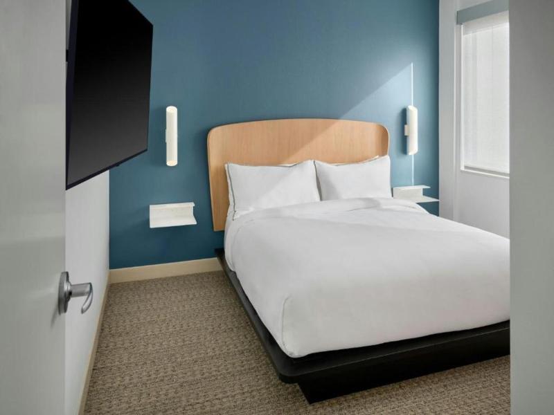 Element Branson image