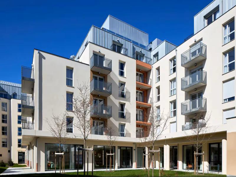Quality Suites Nancy Centre image