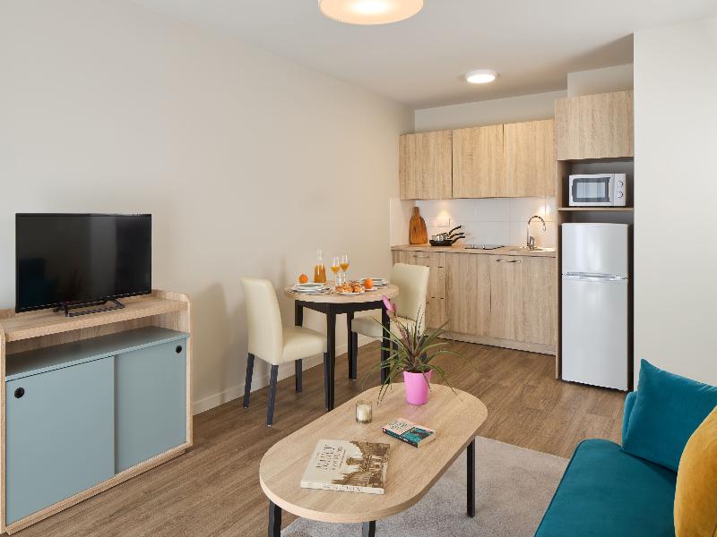 Quality Suites Nancy Centre image