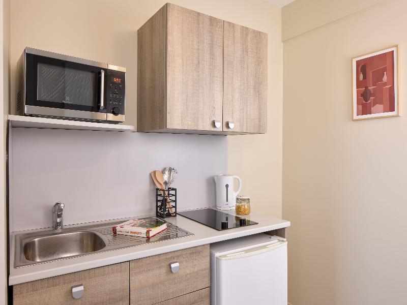 Quality Suites Le Havre Les Docks image