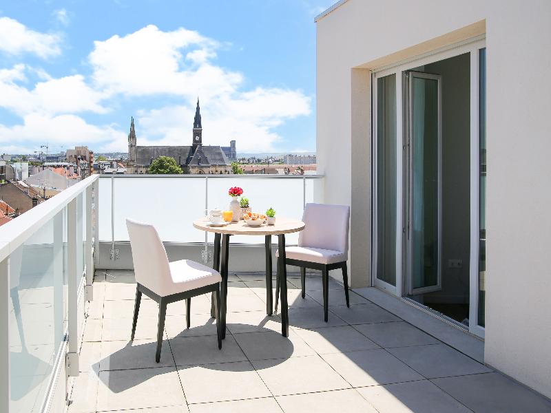 Quality Suites Reims - Saint-thomas image