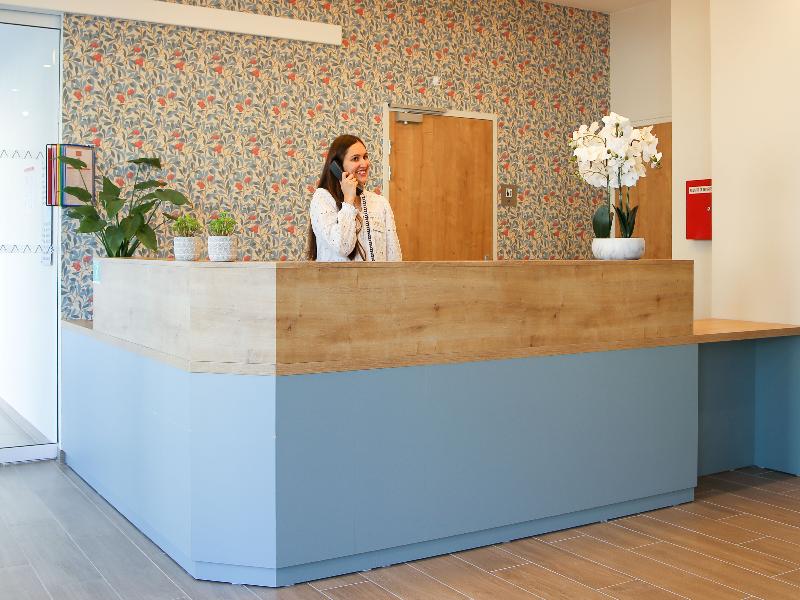 Quality Suites Reims - Saint-thomas image