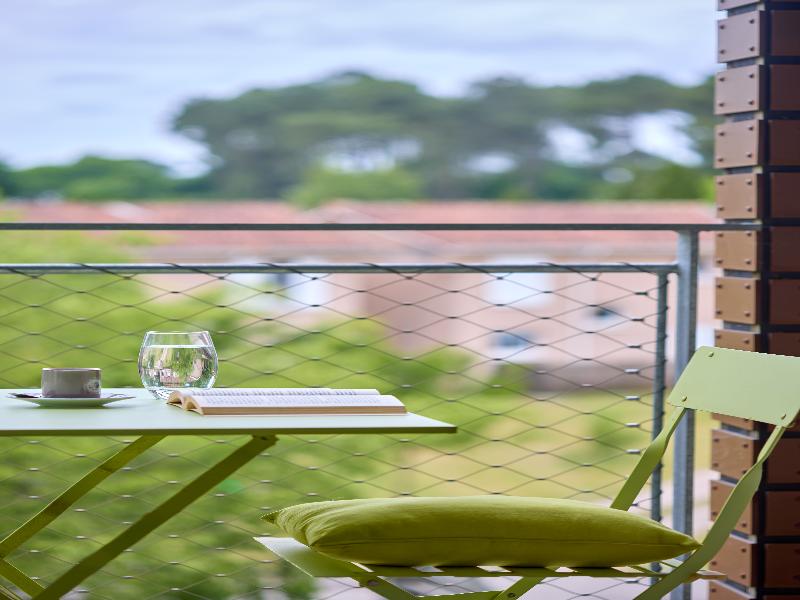 Quality Suites Mont-de-marsan image