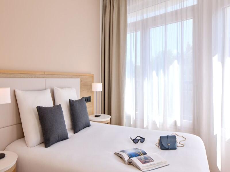 Quality Aparthotel Val d'Europe image