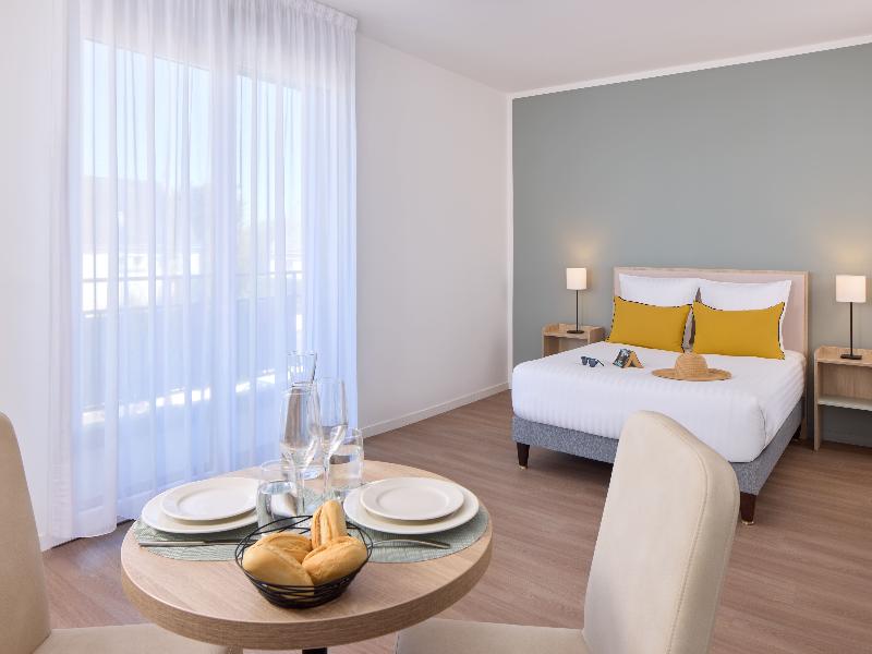 Quality Suites Ploërmel image