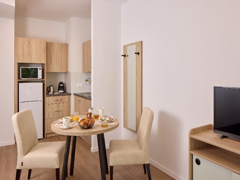 Quality Suites Ploërmel image