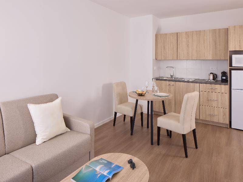 Quality Suites Ploërmel image