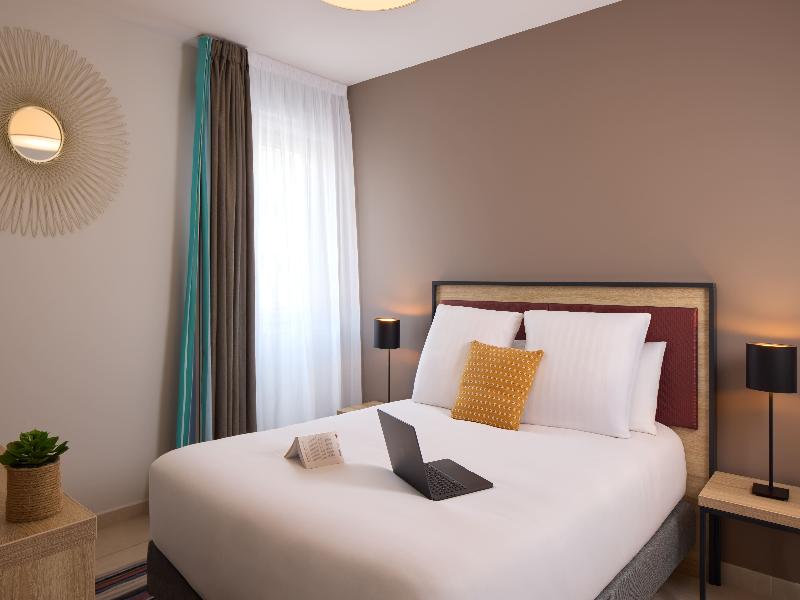 Quality Suites Perpignan Prestige image