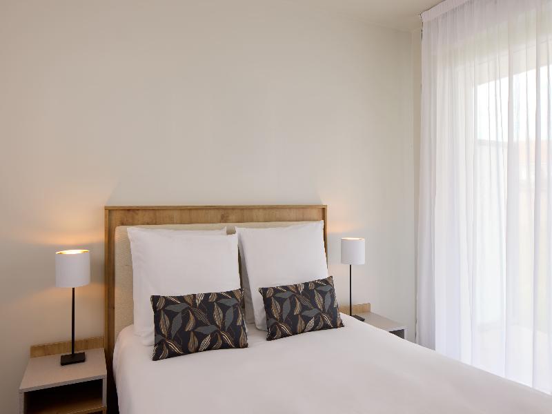 Quality Suites Cholet image