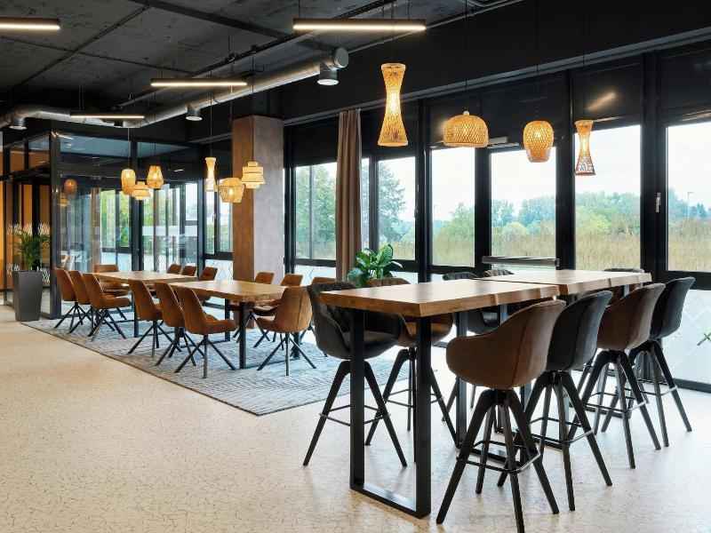 Four Points Flex By Sheraton A Stringen image