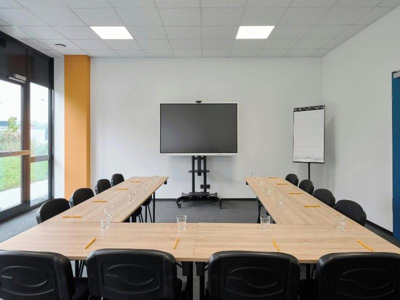 Four Points Flex By Sheraton A Stringen image