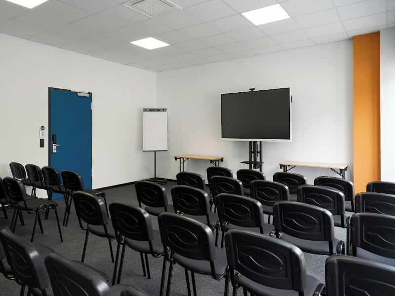 Four Points Flex By Sheraton A Stringen image
