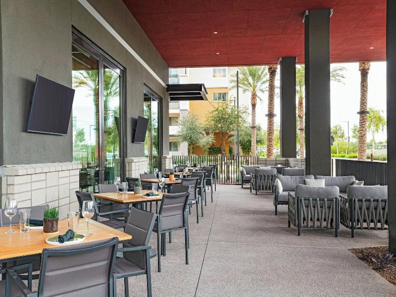 Ac Hotel By Marriott Phoenix North Norterra image