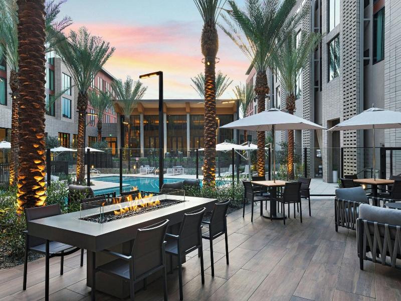 Ac Hotel By Marriott Phoenix North Norterra image
