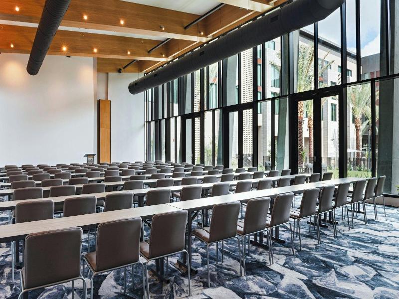 Ac Hotel By Marriott Phoenix North Norterra image