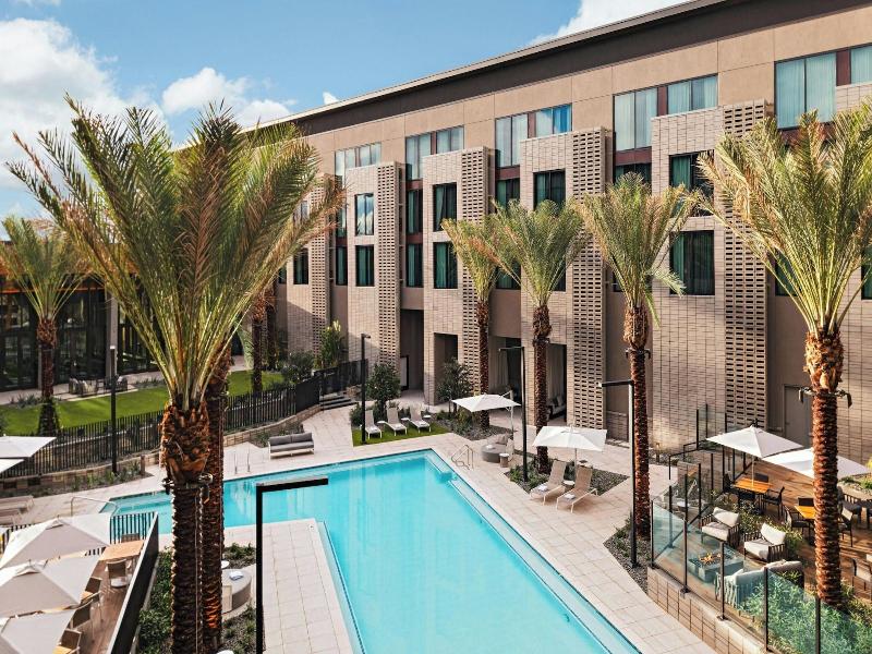 Ac Hotel By Marriott Phoenix North Norterra image