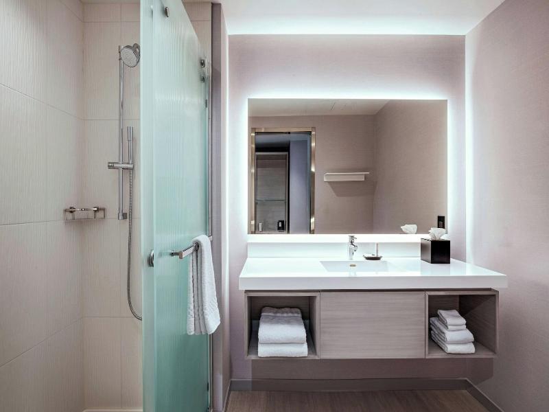 Ac Hotel By Marriott Phoenix North Norterra image