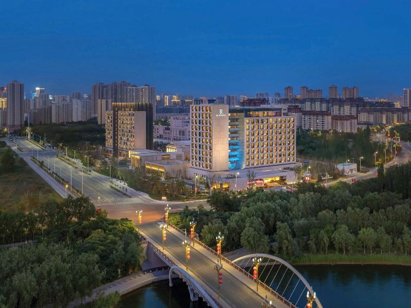 Renaissance Korla Hotel