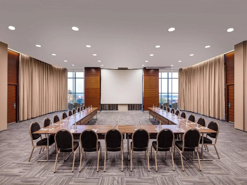 Sheraton Istanbul Ataköy Hotel image