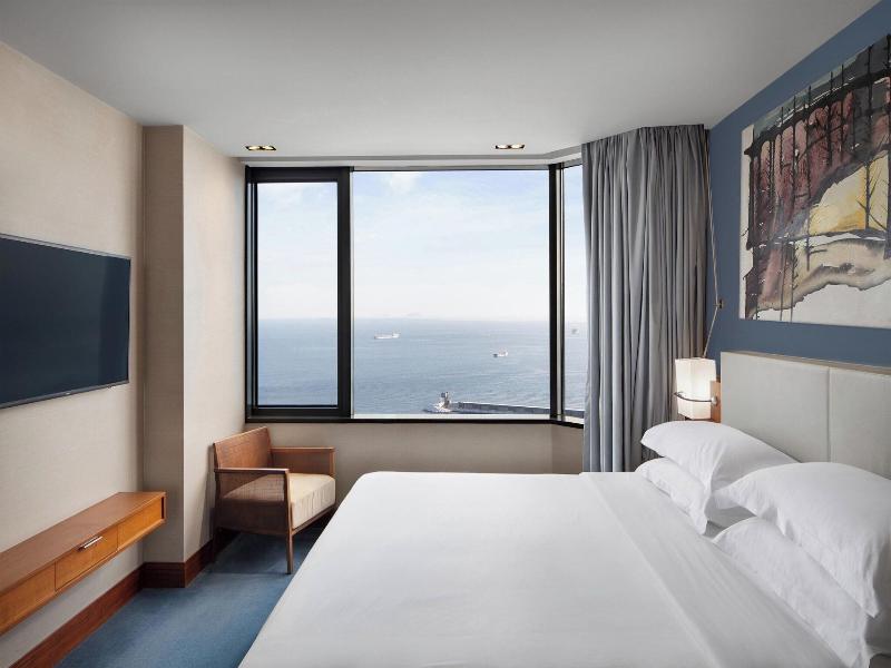 Sheraton Istanbul Ataköy Hotel image