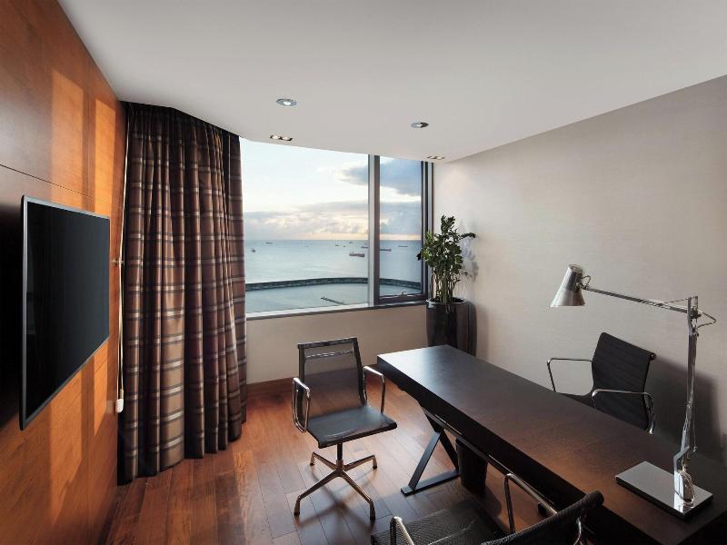 Sheraton Istanbul Ataköy Hotel image