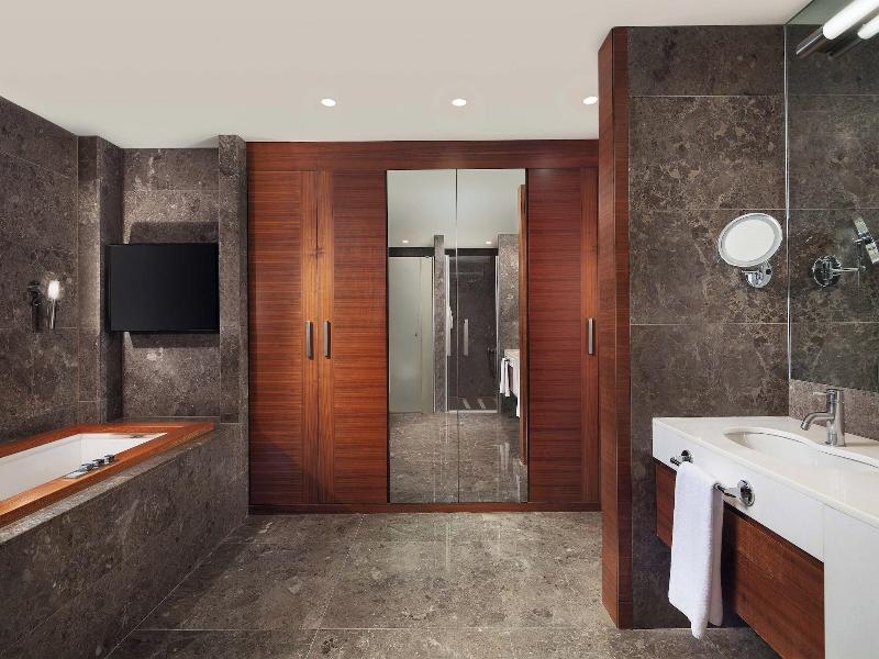 Sheraton Istanbul Ataköy Hotel image