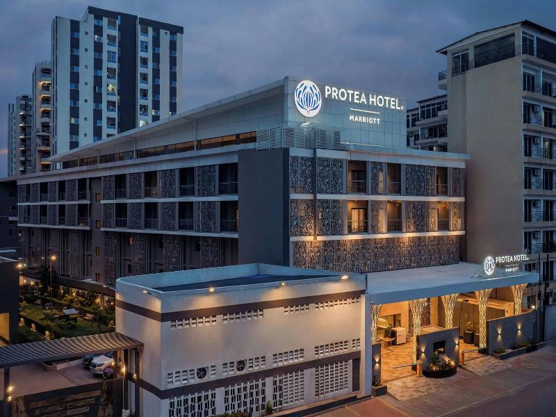Protea Hotel By Marriott Kinshasa image