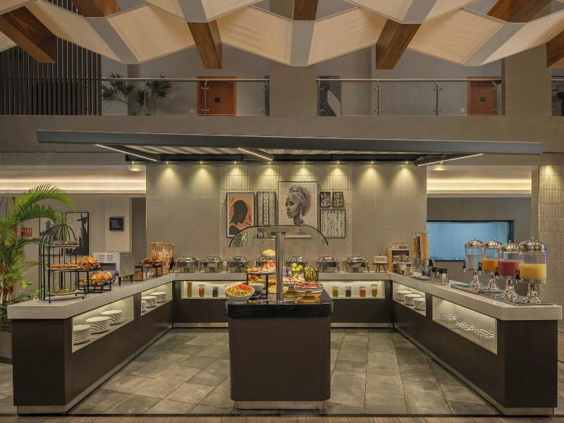 Protea Hotel By Marriott Kinshasa image