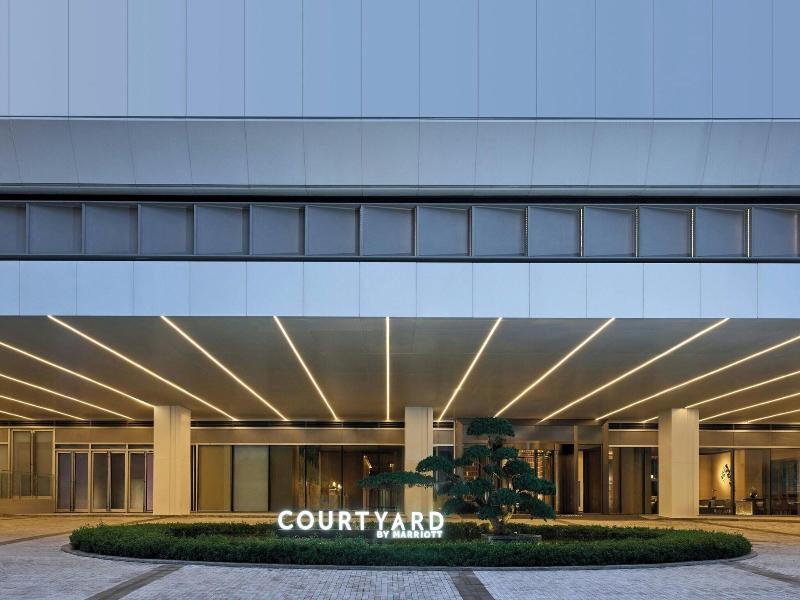 Courtyard By Marriott Zhuhai image