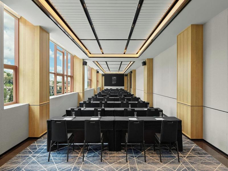 Four Points By Sheraton Guiyang Huaxi Park image
