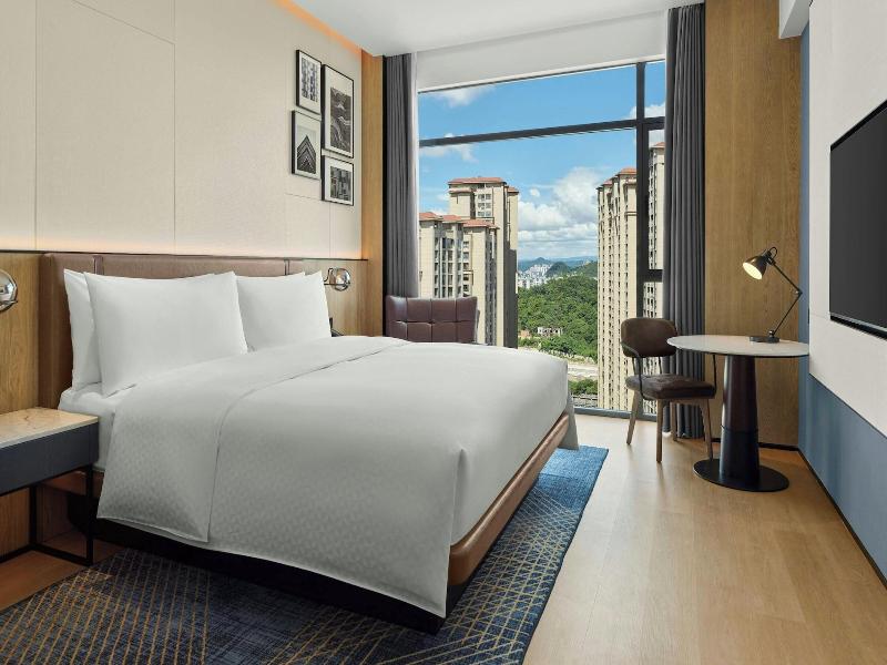 Four Points By Sheraton Guiyang Huaxi Park image