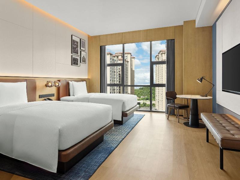 Four Points By Sheraton Guiyang Huaxi Park image