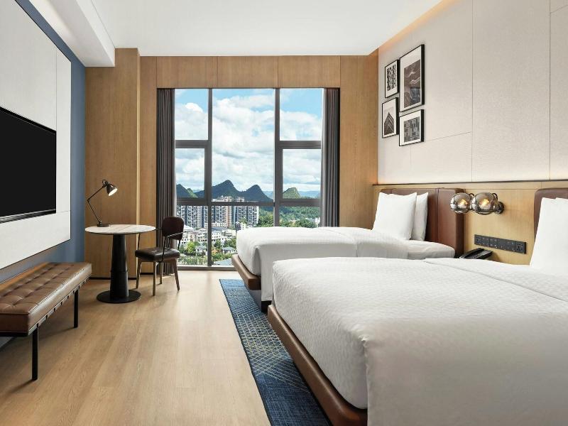 Four Points By Sheraton Guiyang Huaxi Park image