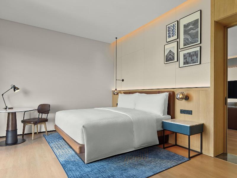 Four Points By Sheraton Guiyang Huaxi Park image