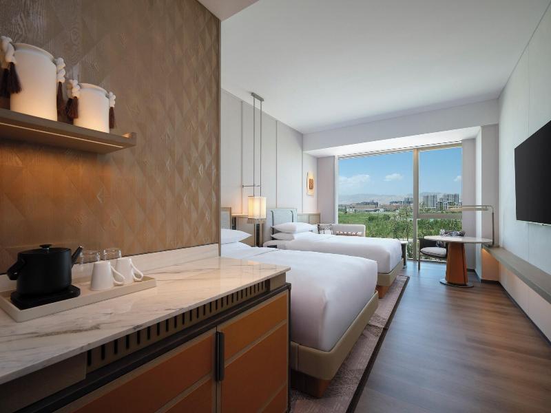 Courtyard By Marriott Korla image