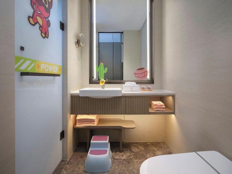 Courtyard By Marriott Korla image