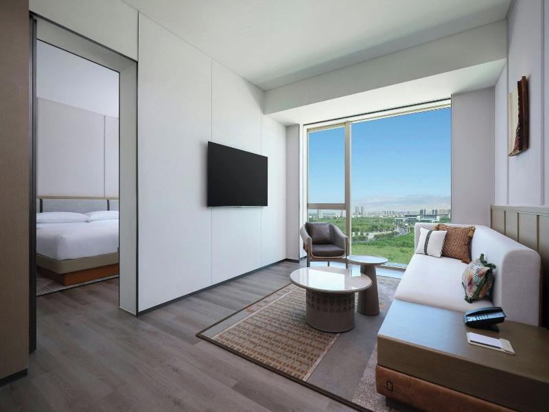 Courtyard By Marriott Korla image