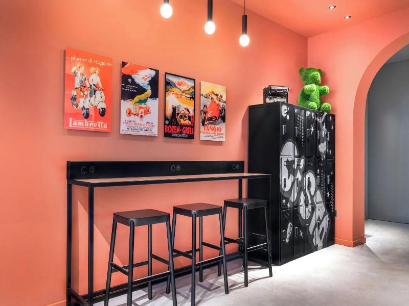 Moxy Verona image
