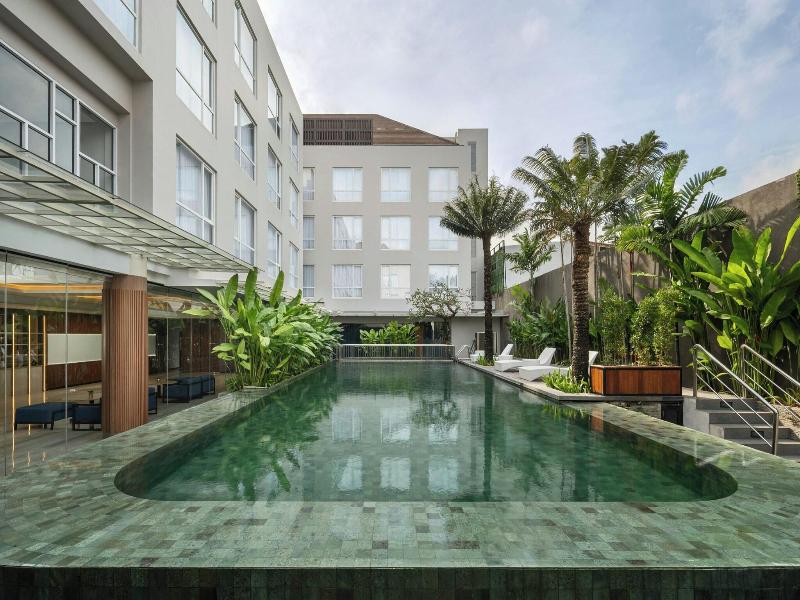 Fairfield By Marriott Bali Kuta Ngurah Rai image
