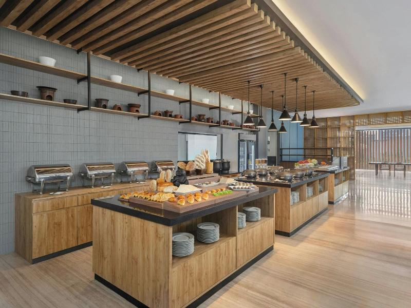 Fairfield By Marriott Bali Kuta Ngurah Rai image