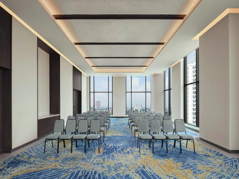 Four Points By Sheraton Bekasi image