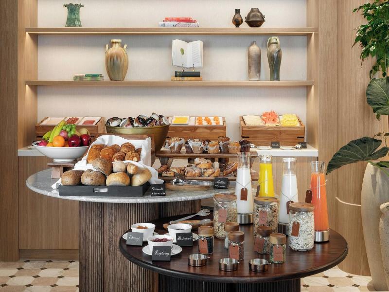 Montcalm Mayfair, Autograph Collection image