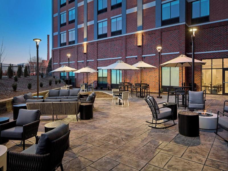 Springhill Suites By Marriott High Point Downtow
