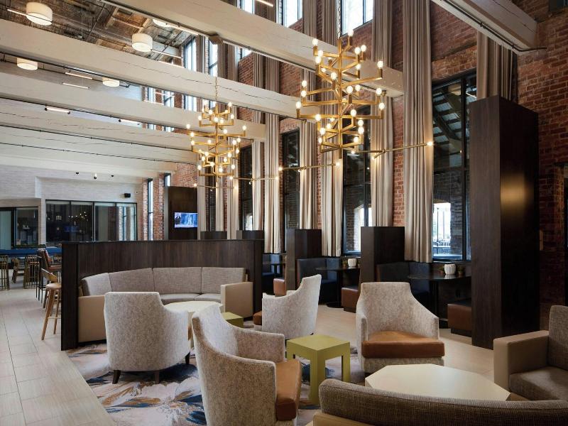 Springhill Suites By Marriott High Point Downtow