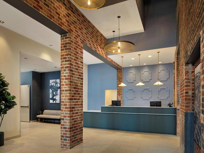 Springhill Suites By Marriott High Point Downtow