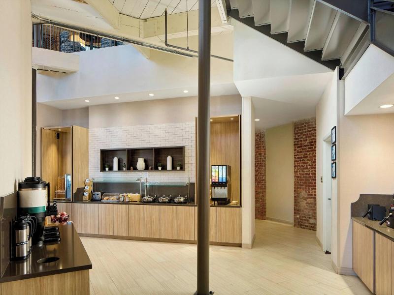 Springhill Suites By Marriott High Point Downtow