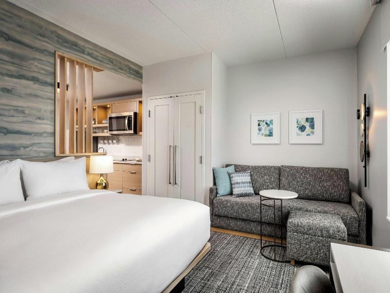 Towneplace Suites By Marriott Tecumseh Windsor, Tecumseh
