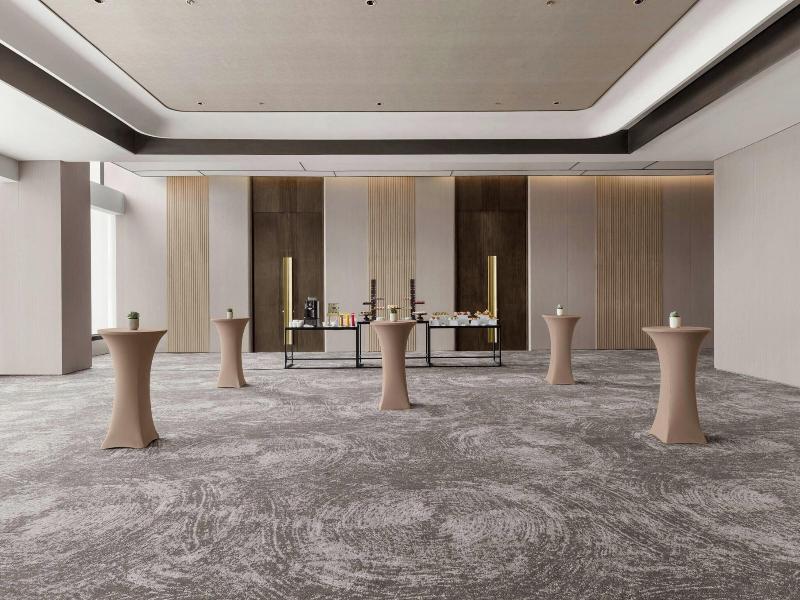 Ac Hotel By Marriott Manila image