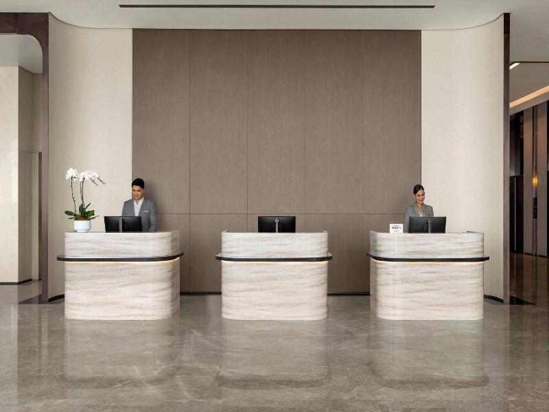 Ac Hotel By Marriott Manila image