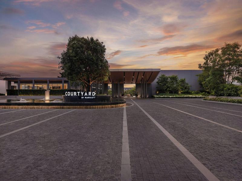 Courtyard By Marriott Phuket Chalong Bay Resort image